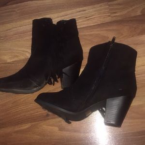 Olivia Miller Hylan side Fringe booties
